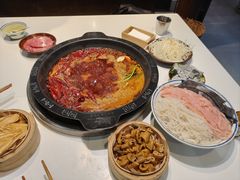 -卤校长老火锅(杨家坪直营店)