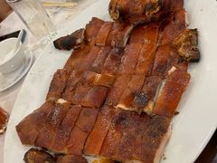 鴻運乳豬全體-凤城酒家(渣华道)