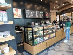 面包甜点陈列柜-星巴克(南京鼓楼吾悦广场店)
