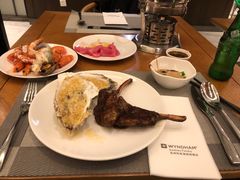 -苏州知音温德姆至尊酒店·四季海鲜自助餐厅(汾湖店)