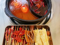 -郑记·古法黑砂锅串串(龙泉店)