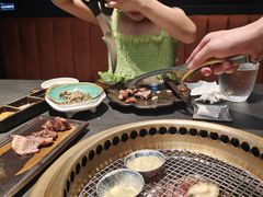 -铭牛烧肉·和牛海鲜自助(高新月牙湖店)