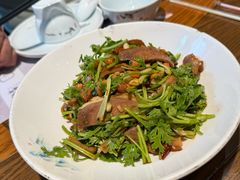 -黄泥岗·地道湖北菜(奥特莱斯店)