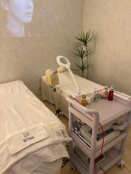 -苗方清颜专业祛痘