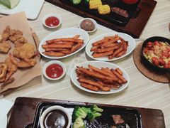 -必胜客(WOW贺州灵峰店)