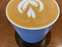 -Line 咖啡(石厦花园店)