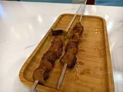 -乡村馕坑肉·烧烤·新疆菜·本地人更爱吃(阿勒泰首店)