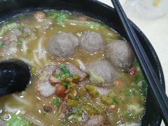 -龙记桂林米粉(财满街店)