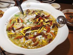 老坛酸菜鱼-江渔儿酸菜鱼专门店(明珠广场店)