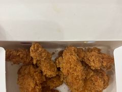 -必胜客(尹山湖歌林公园店)