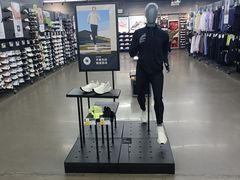 -迪卡侬(南二环店)