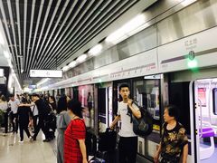 -红土地(地铁站)