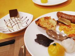 -上海西藏大厦万怡自助餐厅(徐汇店)