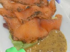 香草三文鱼沙拉-宜家·瑞典风味餐厅(烟台路店)