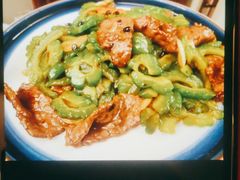 凉瓜炒牛肉-顺峰(农展馆店)