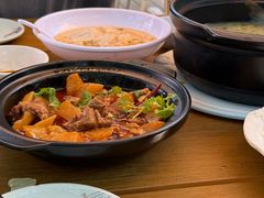 砂锅萝卜牛肉煲-土砂锅生态山庄·非遗砂锅雅鱼
