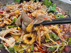 -周良天山牛杂城(天山路总店)