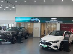 -天津波士信达奔驰4S店(卫津南路店)