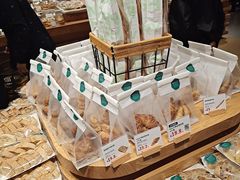 -七鲜超市(瑞虹天地太阳宫店)