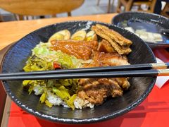 -卤好·黑金卤味饭(华侨城店)