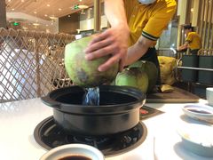 -东椰·海南椰子鸡火锅(朝阳门店)