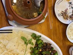 -小厨子私房菜·云南美食店