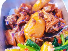 -石笨笨·盖浇饭大王(MOMOPARK店)