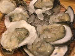 -J Daeng Seafood