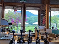 大堂-比顿咖啡(和顺古镇店)