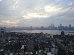 -东方豪景花园酒店·怡景旋转餐厅