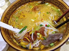 -桥香园云南过桥米线(金马碧鸡店)