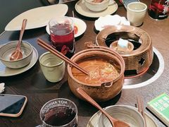 -叶芭蕉·铜锅酸汤牛肉(高铁吾悦店)