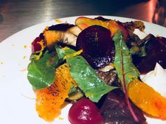 甜菜根奶酪色拉-Ocean's Table 欧舍