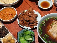 精美小菜水果-裕兴记•蟹黄面馆(人民广场店)