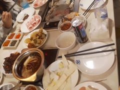 -爱客得牛排海鲜烤肉·火锅自助(春熙路黑金好店)