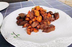Black Pepper Steak Cubes