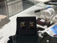 -Chanel(德基广场店)