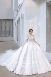 -Renee芮亦婚纱(原丽莎)
