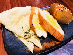 餐前面包-Erman岩烧牛排(虹桥南丰城店)
