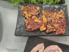 -啊美丽炭火烤肉(滑翔一店)