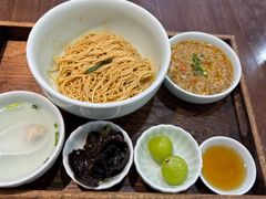 -蟹上黄·蟹黄面·江南糖水(人民广场店)