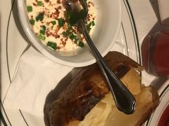 -Wolfgang’s Steakhouse 沃夫冈牛排馆(上海白玉兰广场店)