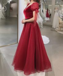 -艾米丽婚纱礼服