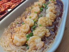 蒜蓉粉丝蒸虾仁-蜜桃餐厅·伴山(绿宝广场店)