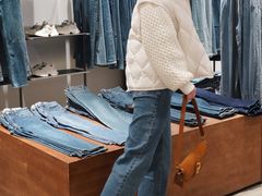 -URBAN REVIVO(西安Momopark店)