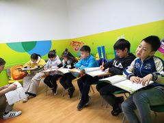 -英孚教育青少儿(银盆岭万达广场店)
