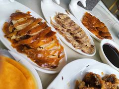 -大鸭梨烤鸭店(金顶街店)