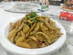 黄豆角炖土豆-郭记家常菜下水馆