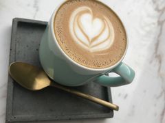 -UNI UNI(环亚凯瑟琳店)