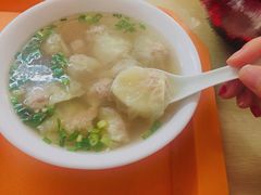 -张阿三馄饨店